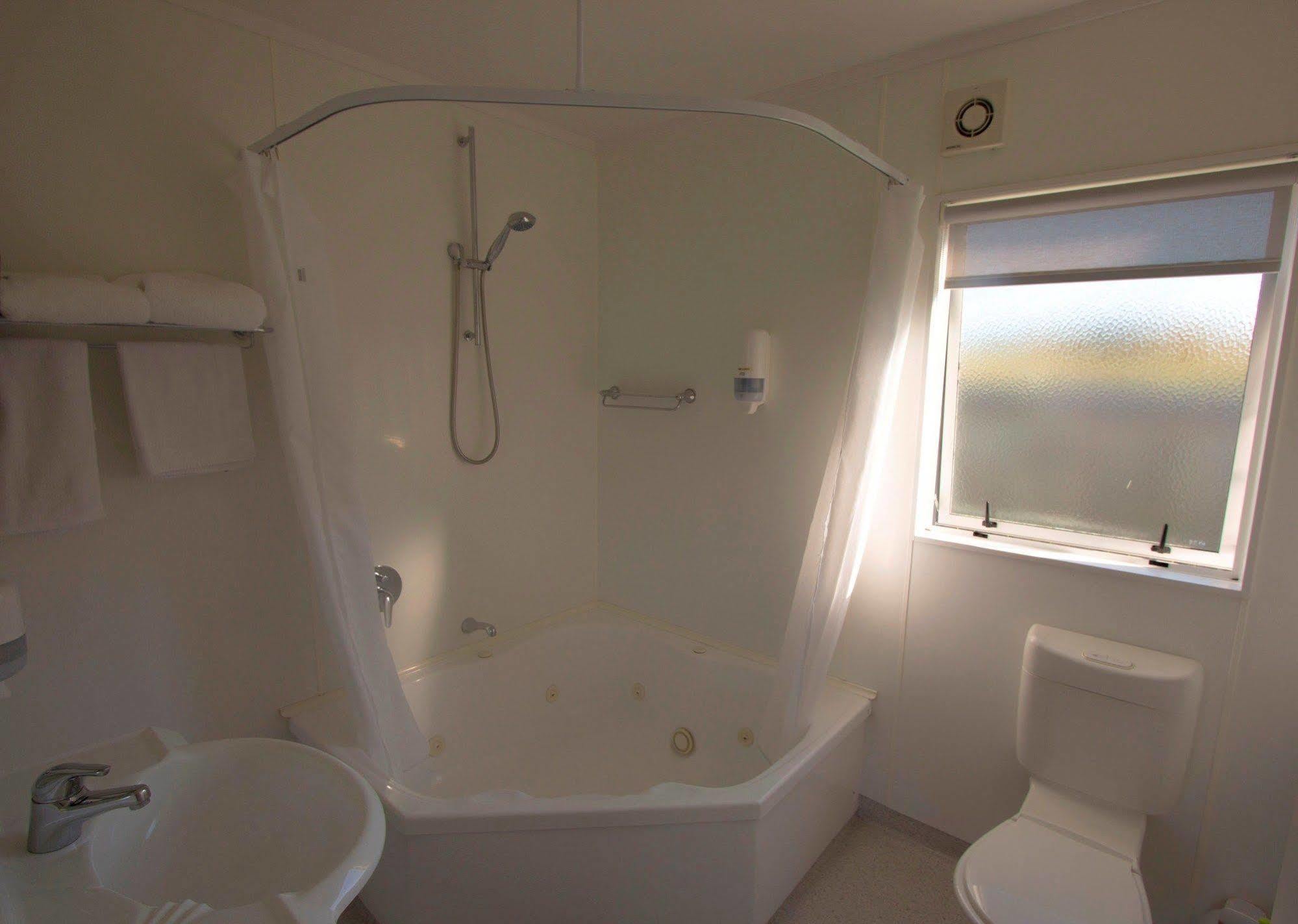 Motel Oasis Gisborne Dış mekan fotoğraf